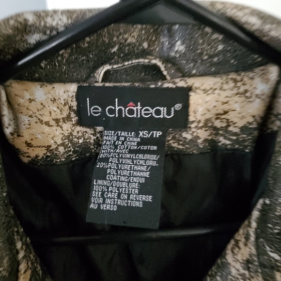 Women's jacket - Picture 1 of 3